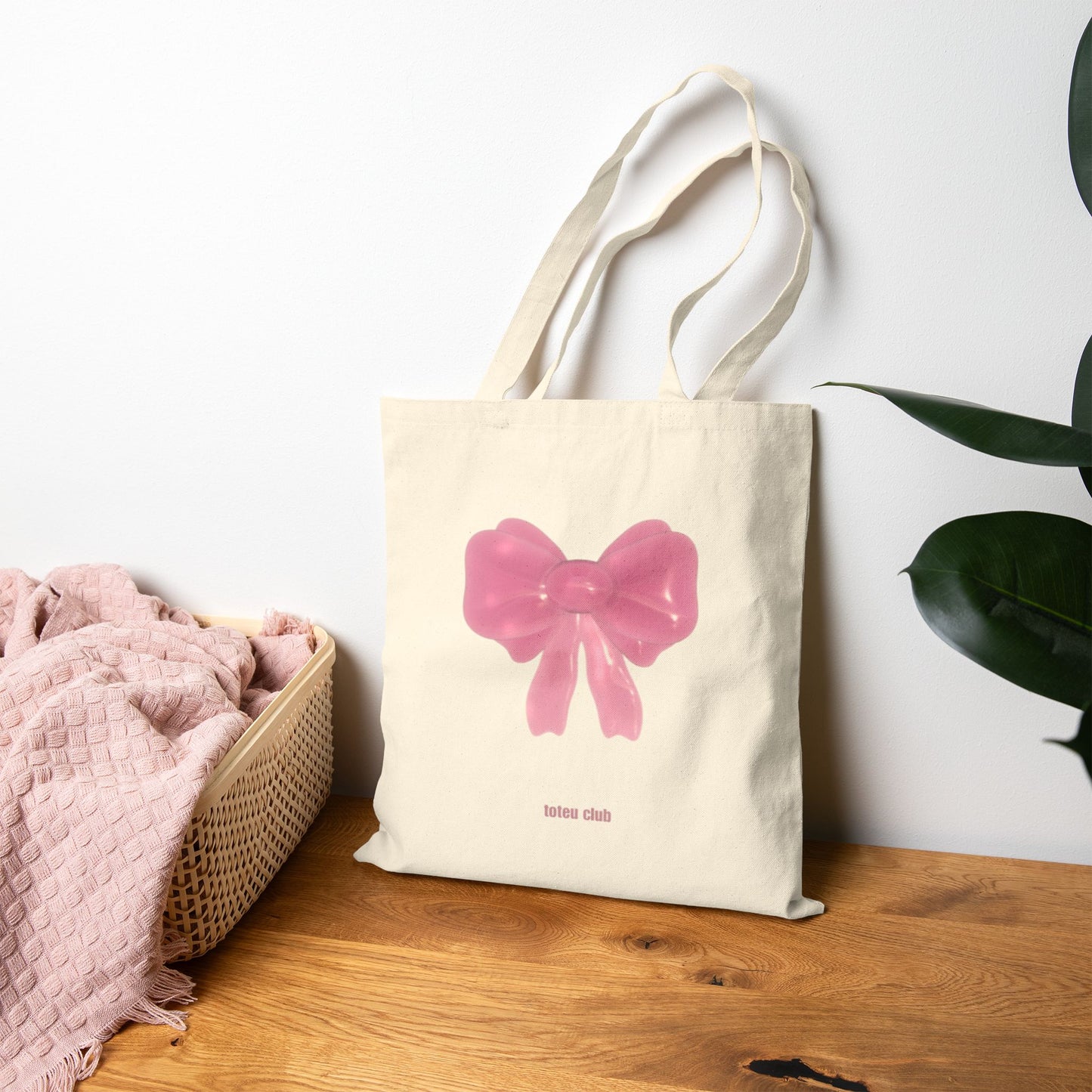 coquette pink bow